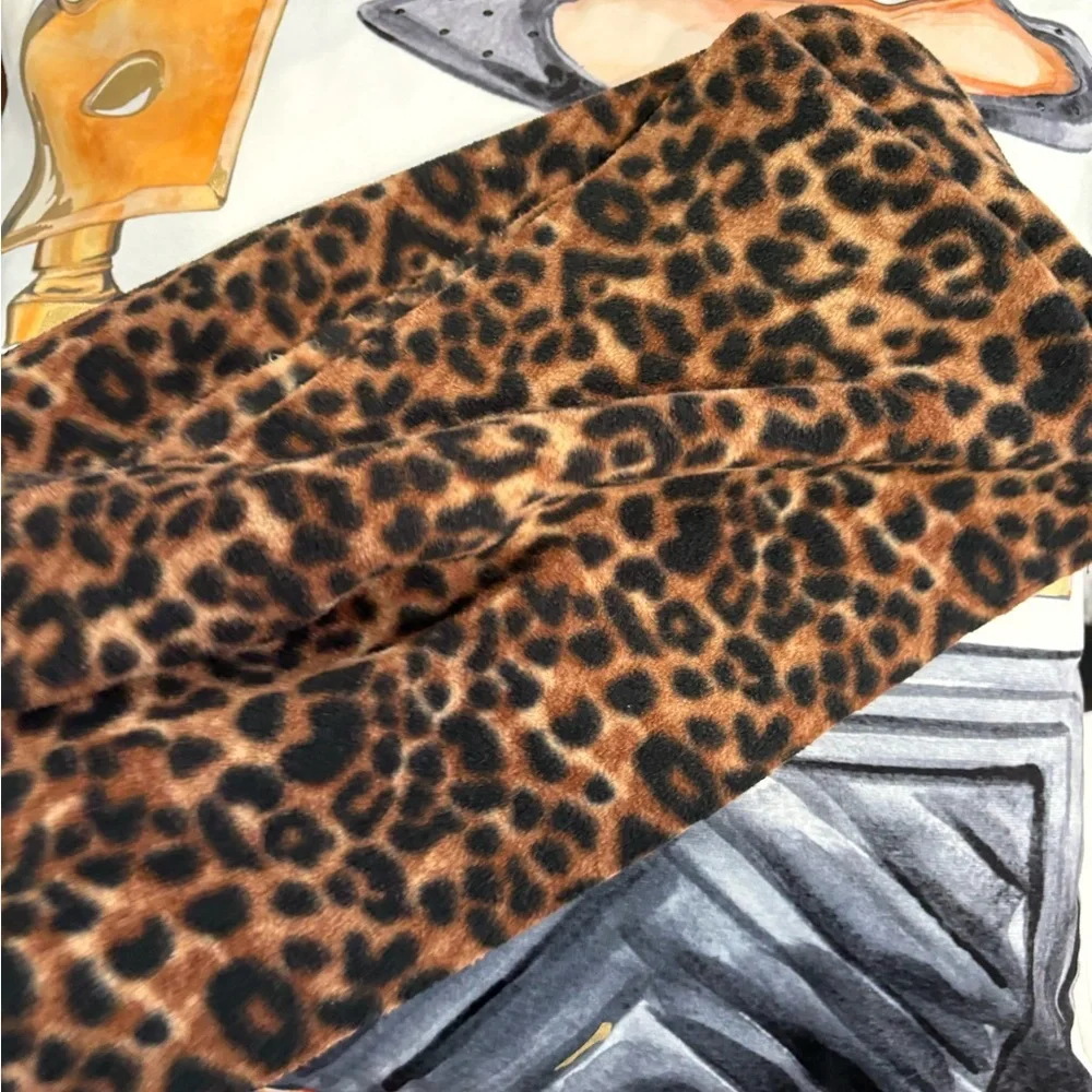 Leopard Print Thin Fleece Wrap Scarf